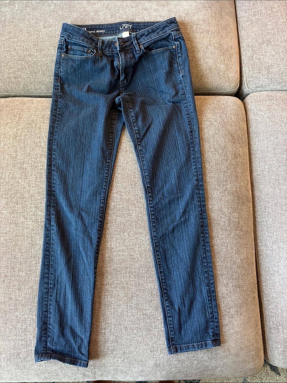 LOFT Women’s Navy Straight LegJeans